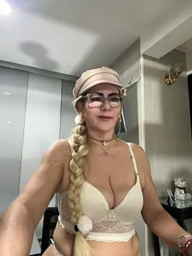 LARIANA RIVERA23 online show from November 5, 5:07 am