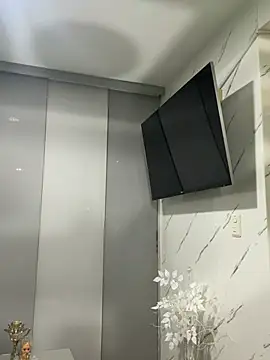 LARIANA RIVERA23 online show from February 12, 5:02 am