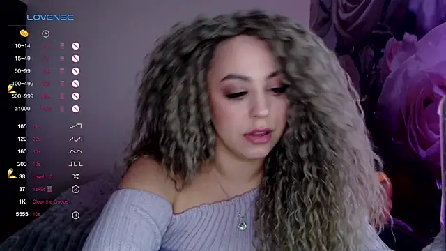  Just a queen 3 online show from March 6, 6:16 pm