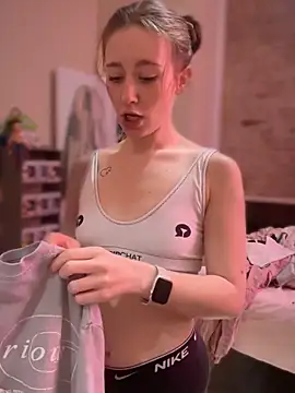 sage  marie online show from February 7, 4:56 pm