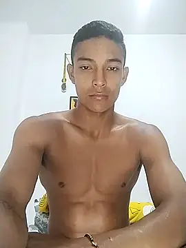 Demiansteven2 online show from February 23, 11:14 pm