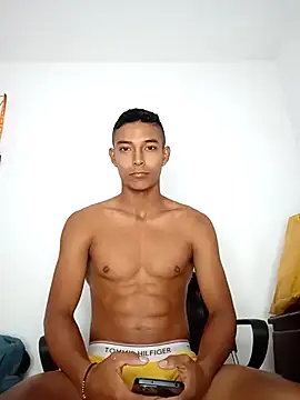 Demiansteven2 online show from October 1, 2:56 pm