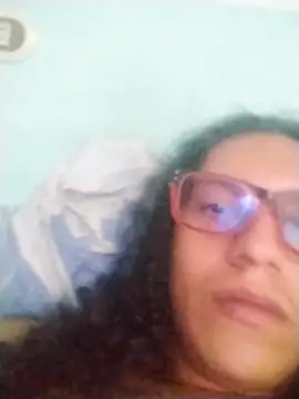 jeffersonelnio107 online show from October 31, 8:54 pm