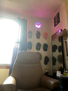 Snapshot of GersonGil1 chatting on October 21, 3:13 pm GersonGil1 online show from October 21, 3:13 pm