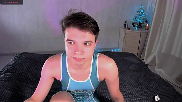 tailer  online show from December 19, 7:43 pm