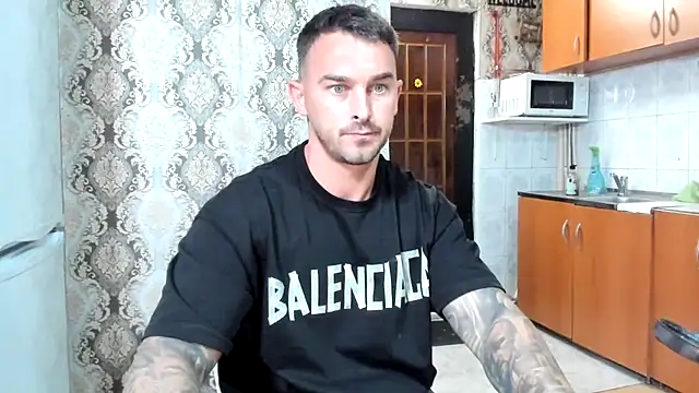 Jonmusclemaster online show from July 25, 8:39 pm