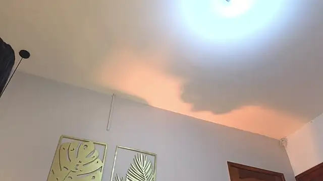 Snapshot of AlissaNix chatting on October 20, 11:05 pm AlissaNix online show from October 20, 11:05 pm