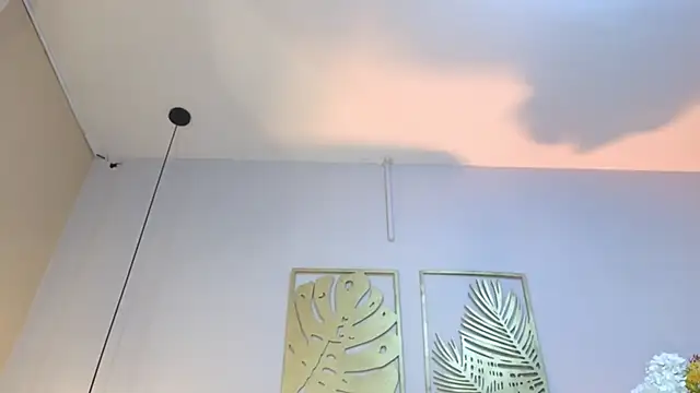 Snapshot of AlissaNix chatting on October 24, 11:45 pm AlissaNix online show from October 24, 11:45 pm