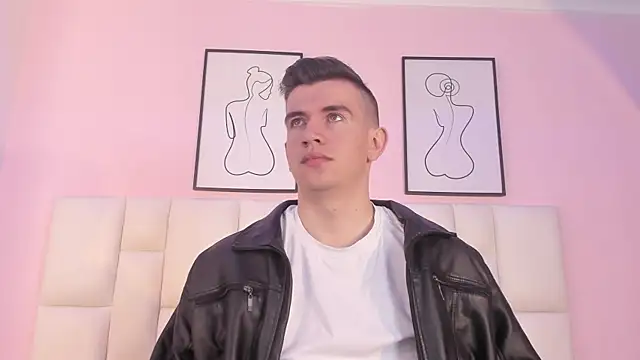 MikaelSlow online show from April 23, 4:24 am