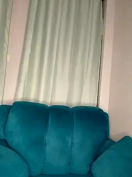 Snapshot of SquirtQueen222 chatting on December 20, 12:41 am SquirtQueen222 online show from December 20, 12:41 am