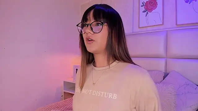 Aily Yozuko online show from February 11, 2:49 am