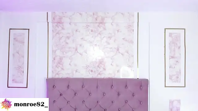 GENNESIS LOVE online show from February 3, 6:40 am