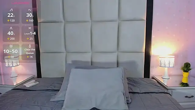 HannaClarrk  online show from January 10, 1:02 pm