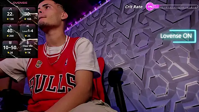  white fox 1 online show from November 26, 5:08 am