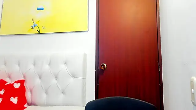 ScarletKings online show from February 24, 2:04 pm