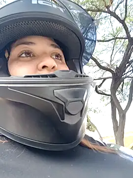 Liancy online show from February 1, 7:02 pm