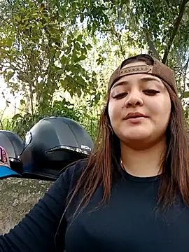 Liancy online show from February 19, 7:27 pm