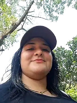 Liancy online show from March 8, 7:20 pm