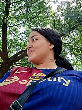 Liancy online show from October 4, 6:28 pm