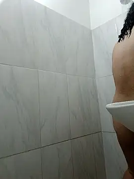 Liancy online show from January 8, 6:54 pm