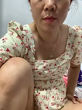 Snapshot of Baby-bigtits chatting on February 23, 11:58 pm Baby-bigtits online show from February 23, 11:58 pm