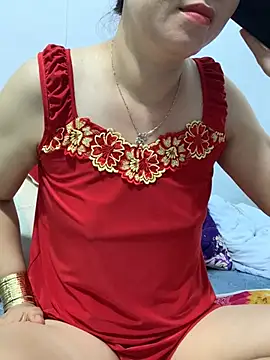 Snapshot of Baby-bigtits chatting on March 7, 11:49 pm Baby-bigtits online show from March 7, 11:49 pm