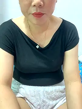 Snapshot of Baby-bigtits chatting on September 14, 4:33 am Baby-bigtits online show from September 14, 4:33 am