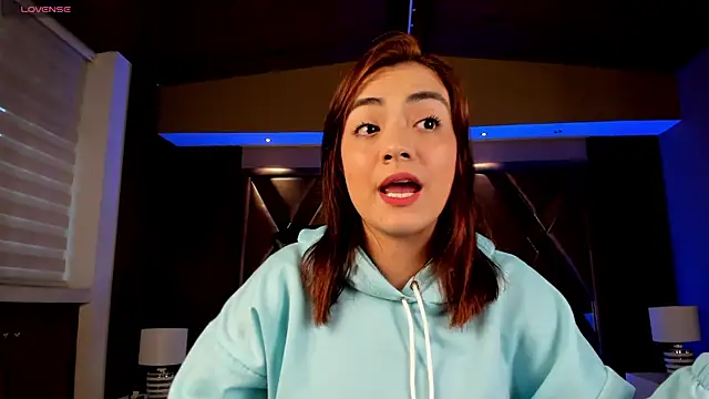 IsabellaaJoness online show from March 14, 11:45 am