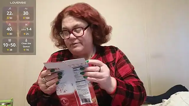 EmberCum online show from December 6, 3:33 pm