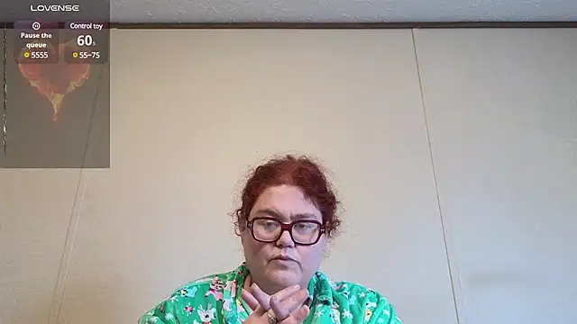 EmberCum online show from February 4, 5:01 pm