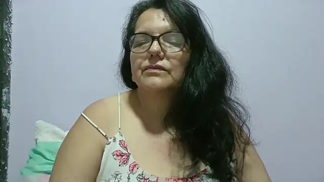 Snapshot of kassandra02 chatting on May 9, 3:01 am kassandra02 online show from May 9, 3:01 am