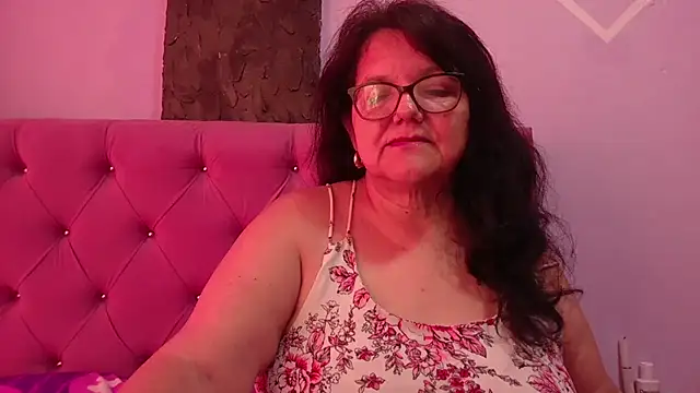 Snapshot of kassandra02 chatting on May 23, 1:15 pm kassandra02 online show from May 23, 1:15 pm
