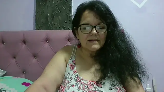 Snapshot of kassandra02 chatting on June 9, 2:56 am kassandra02 online show from June 9, 2:56 am