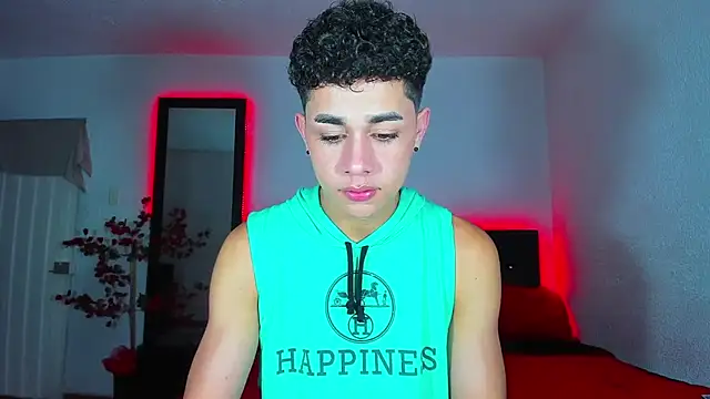 DavidfullOFlove online show from December 3, 2:16 pm