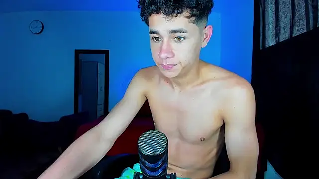 DavidfullOFlove online show from February 26, 5:50 pm