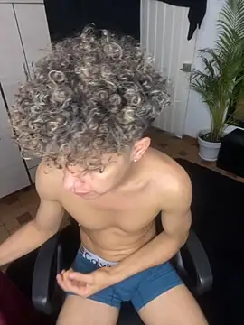 DavidfullOFlove online show from October 7, 10:18 pm