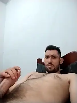 Snapshot of Richard9263 chatting on November 2, 4:04 am Richard9263 online show from November 2, 4:04 am