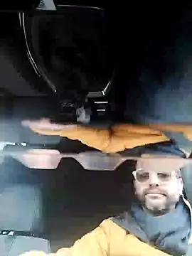 sexoffice83 online show from December 14, 11:48 am