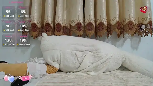 Mia-Tsuki- online show from February 7, 1:47 am