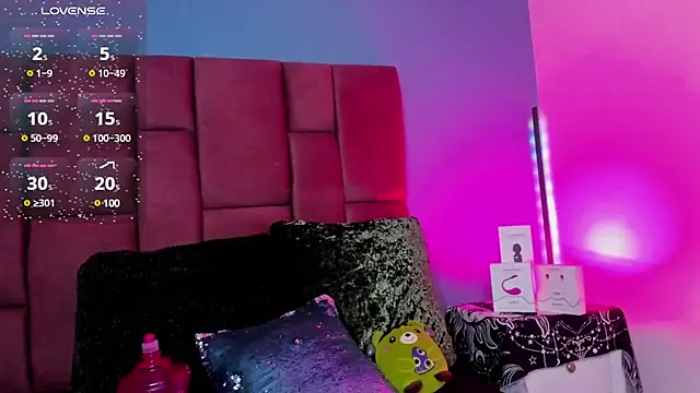 NinaInk online show from February 17, 3:31 pm