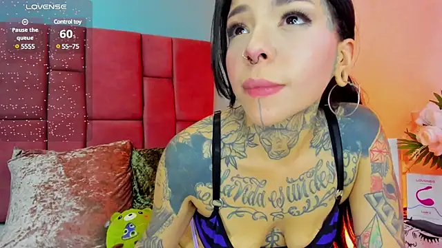 NinaInk online show from February 23, 7:17 pm