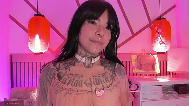 Snapshot of NinaInk chatting on July 11, 12:41 pm NinaInk online show from July 11, 12:41 pm