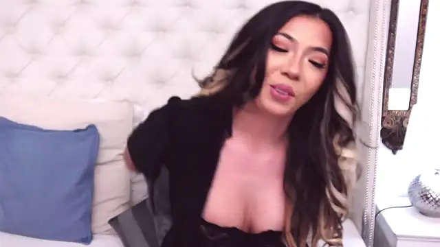 KiaraDevlynn online show from January 9, 6:57 pm