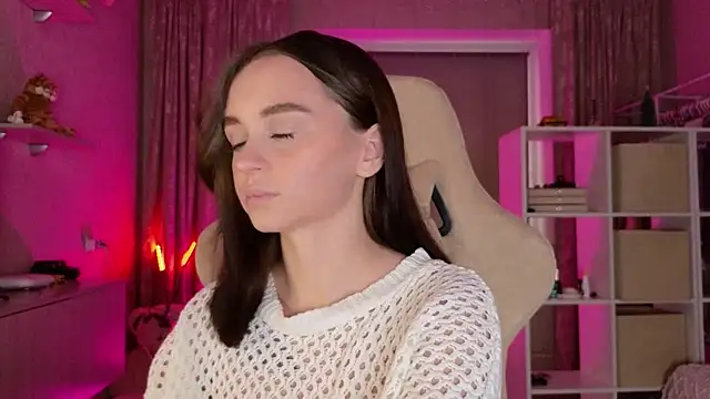 Katy perry  online show from March 5, 2:36 am