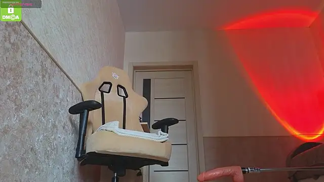 Katy perry  online show from February 9, 2:59 am