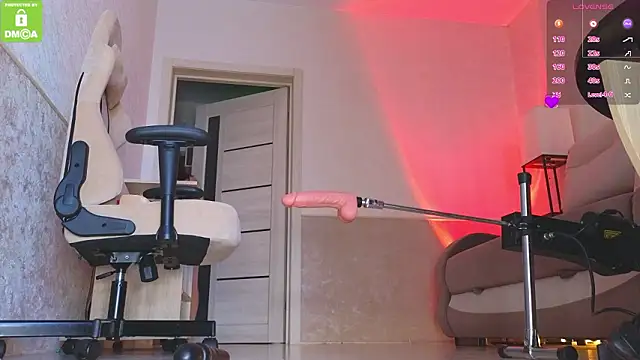 Katy perry  online show from February 16, 1:57 am