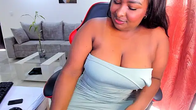 ashleyxlove1 online show from February 18, 10:50 pm