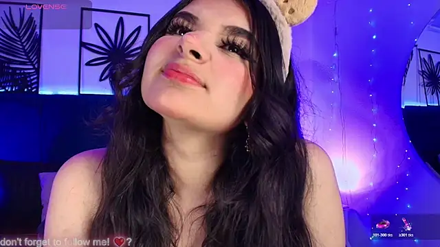 Tifanny grey online show from December 17, 8:04 pm