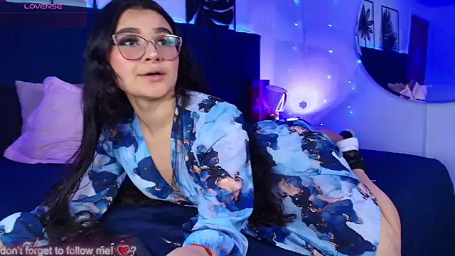 Tifanny grey online show from December 19, 7:54 pm