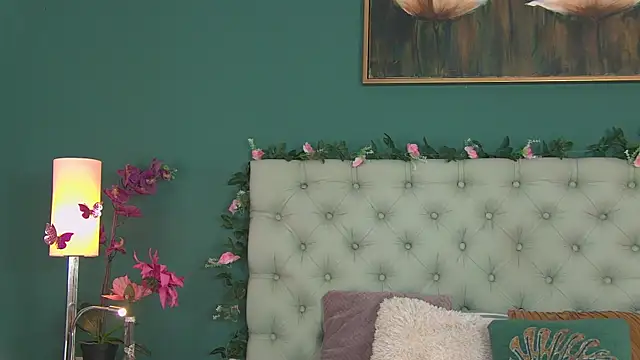 AlicePirs online show from March 21, 5:43 am